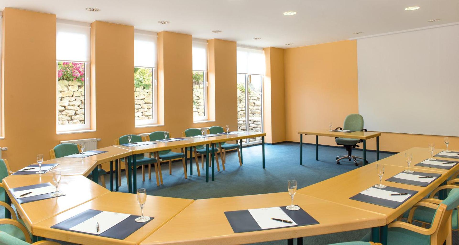 Meeting/conference room