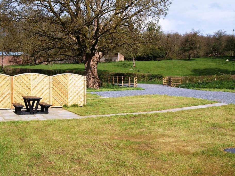 Peregrine Stable Cottage