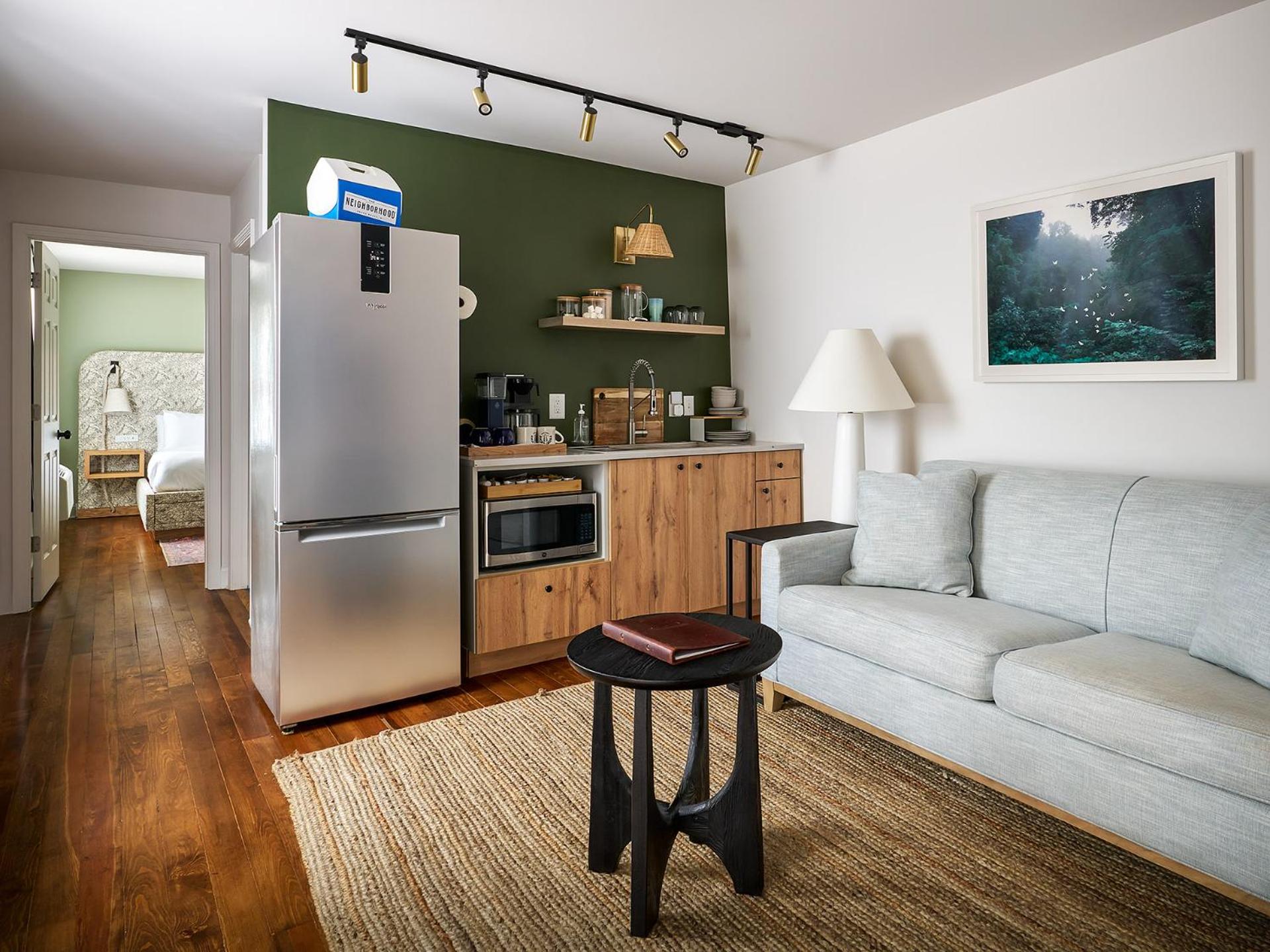 Kitchen or kitchenette