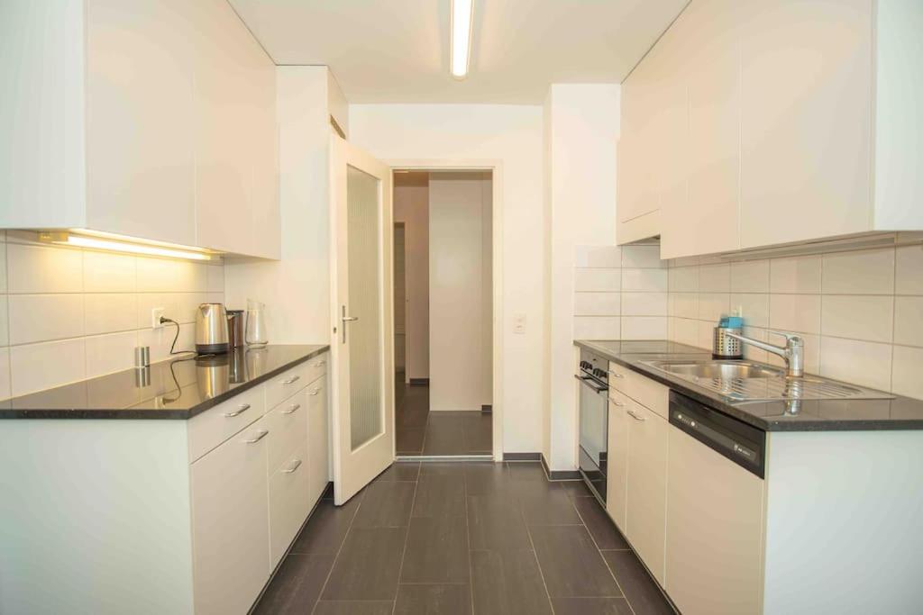 Modern 3-bedroom apartment in city centre