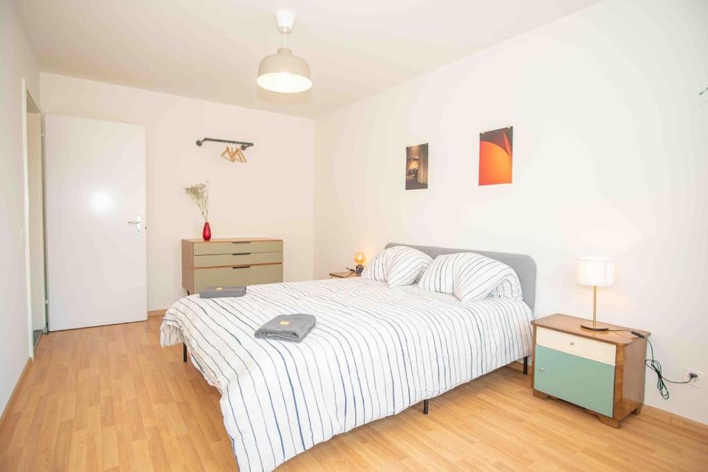 Modern 3-bedroom apartment in city centre