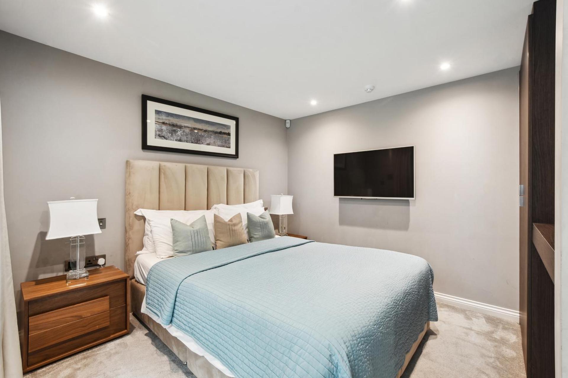 Buckingham Palace Residences by Aeria Apartments