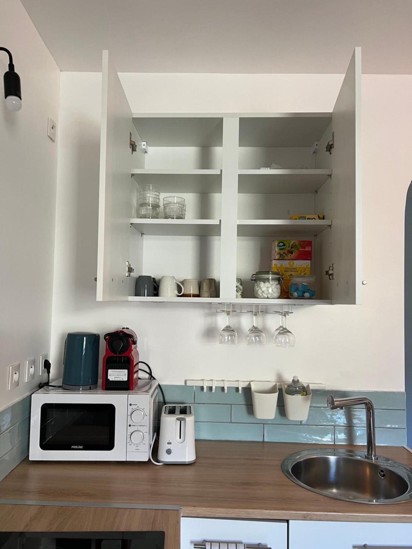 Coffee/tea facilities