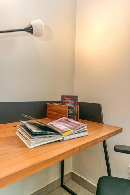 Bel appartement-garage privé-balcon-wifi fibre