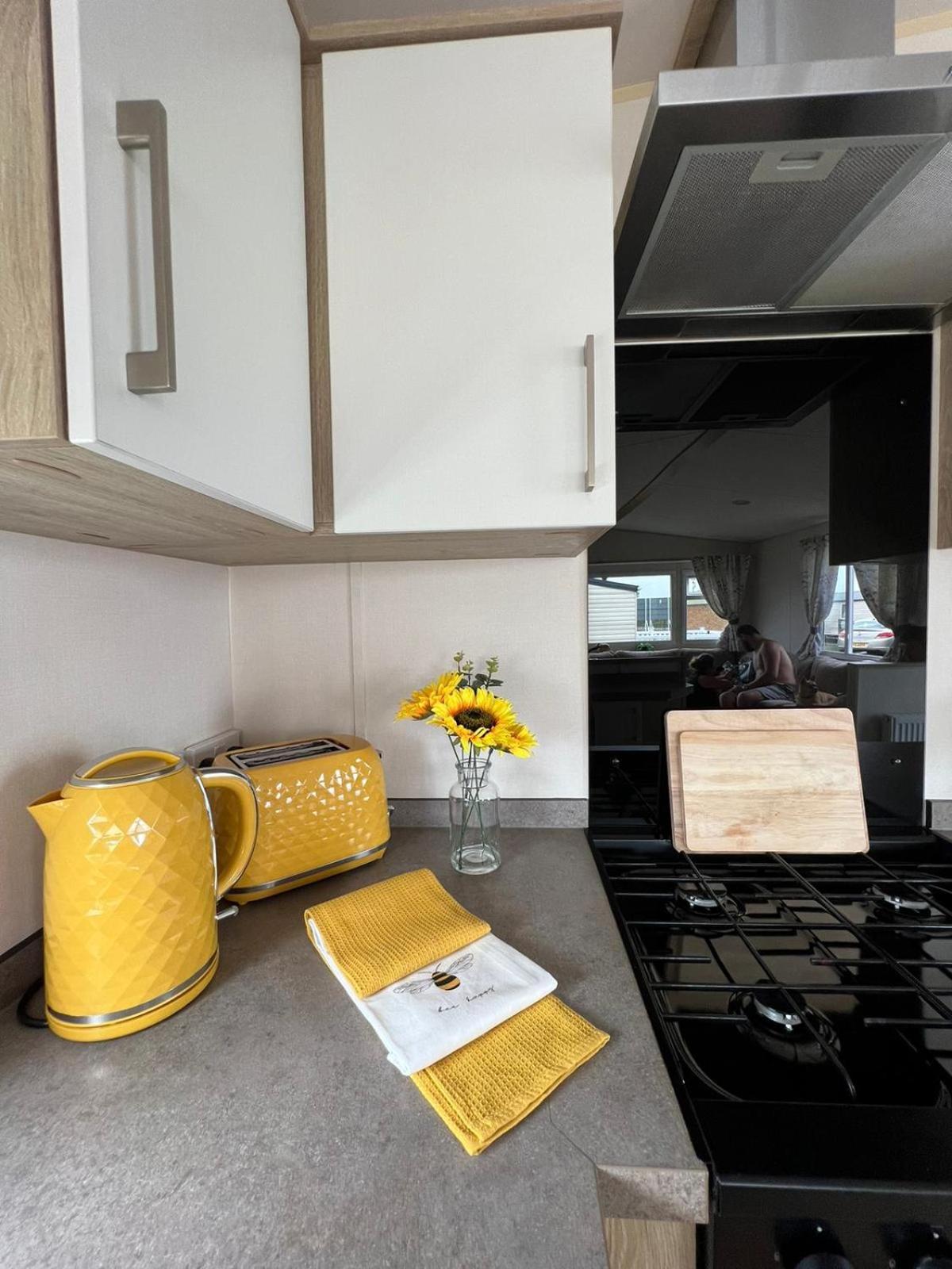 Luxurious Three Bedroom Caravan