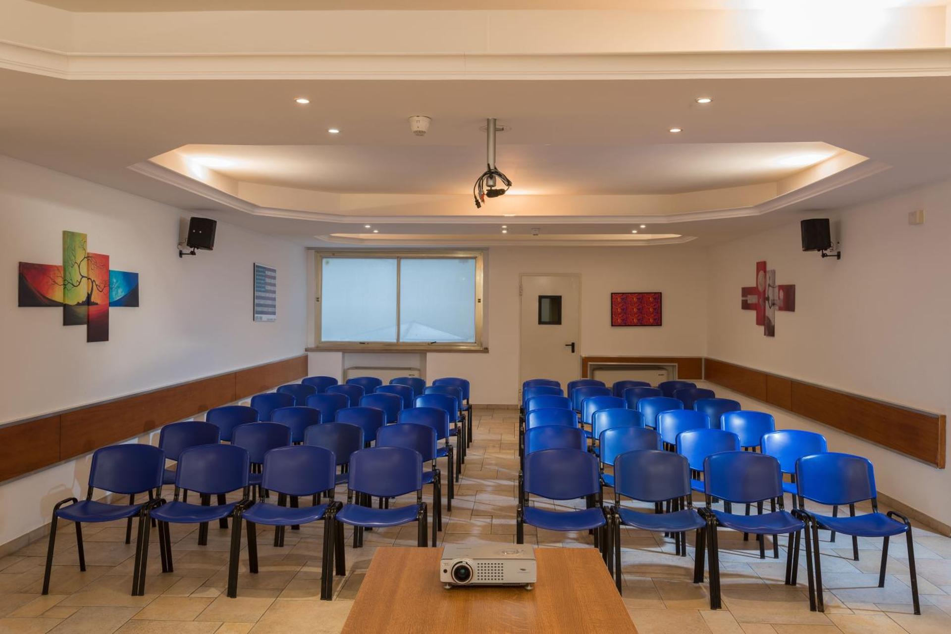 Meeting/conference room