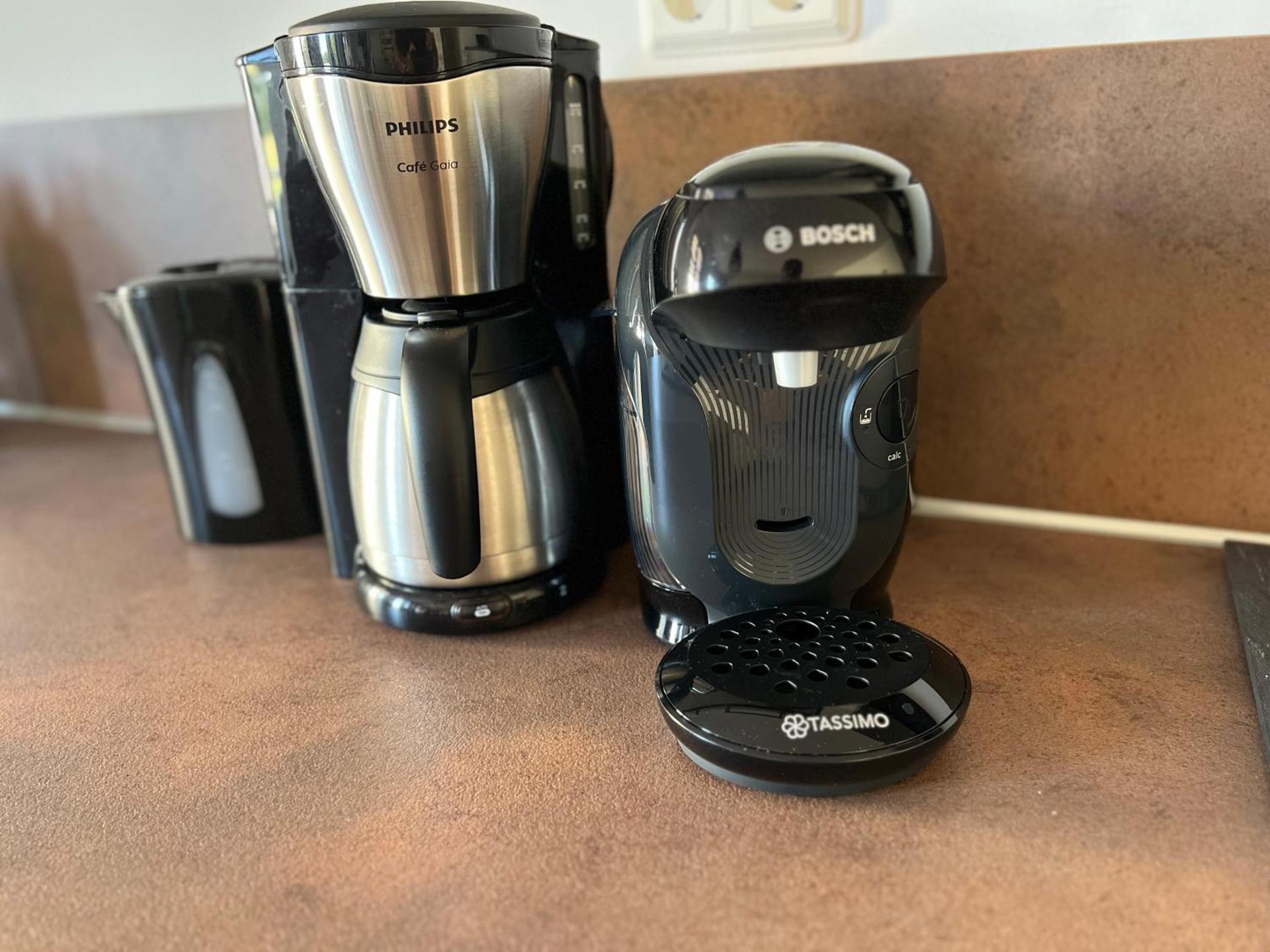 Coffee/tea facilities