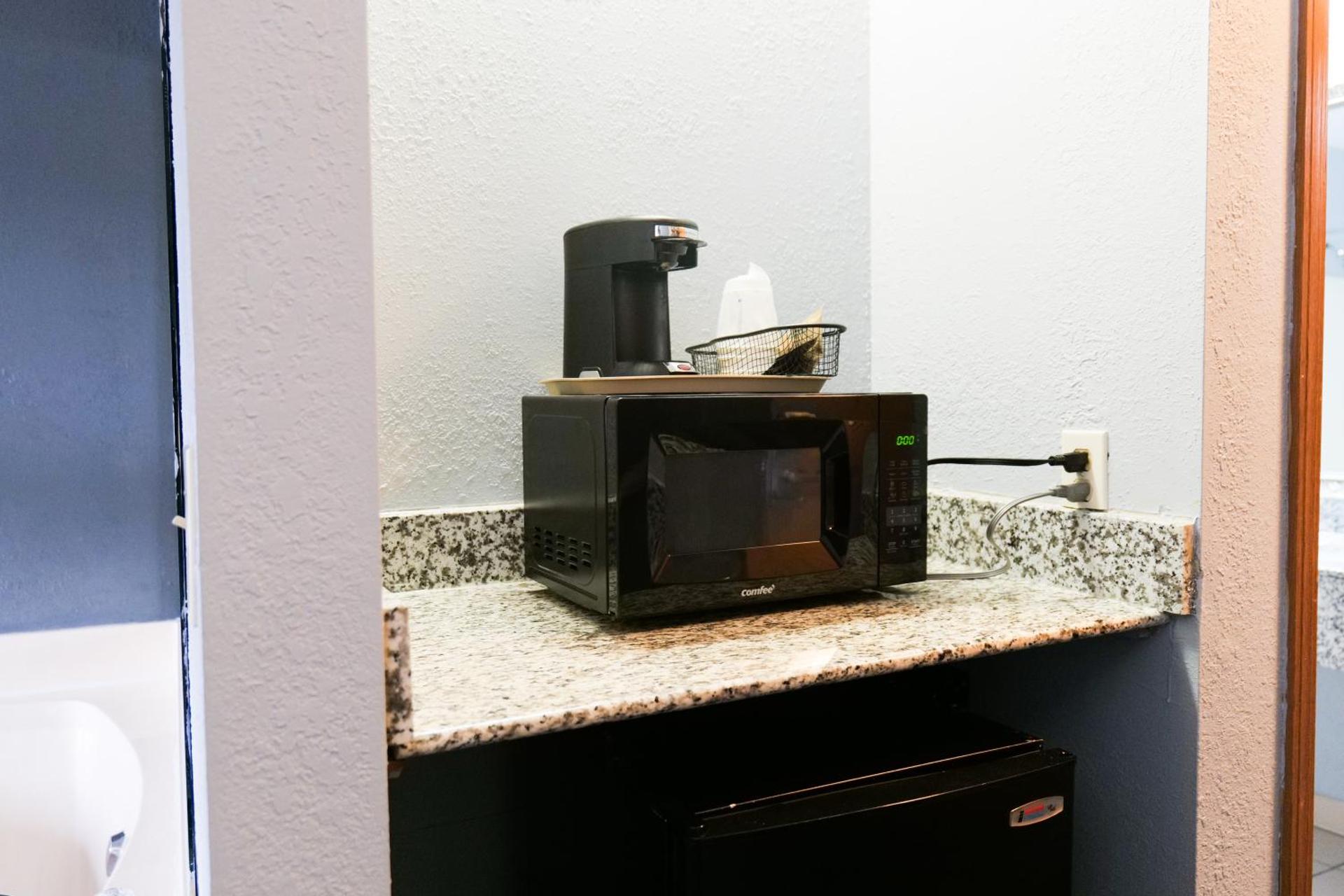 Coffee/tea facilities