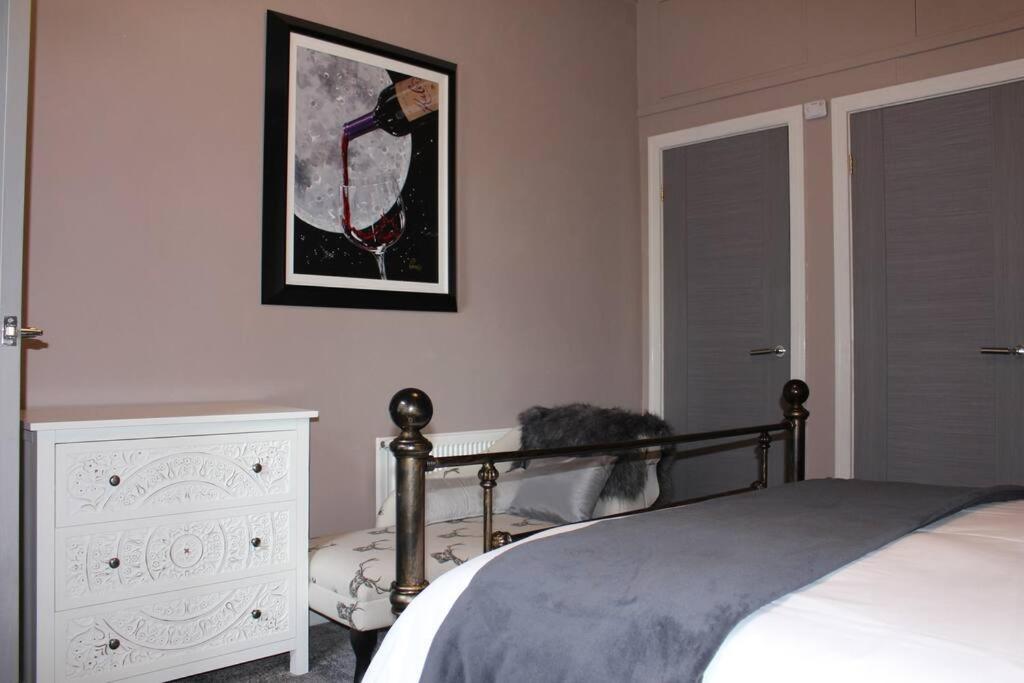 Cameronian Apartment