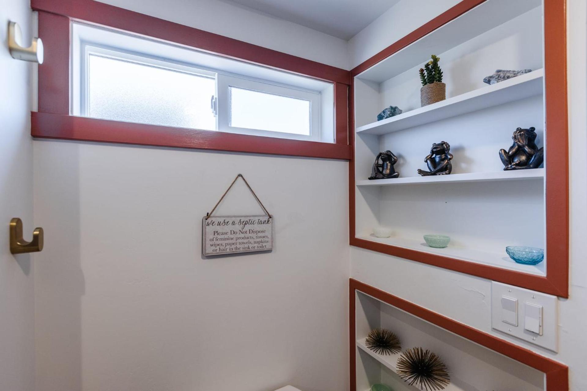 New calm & relaxing Tiny House w deck near ZION