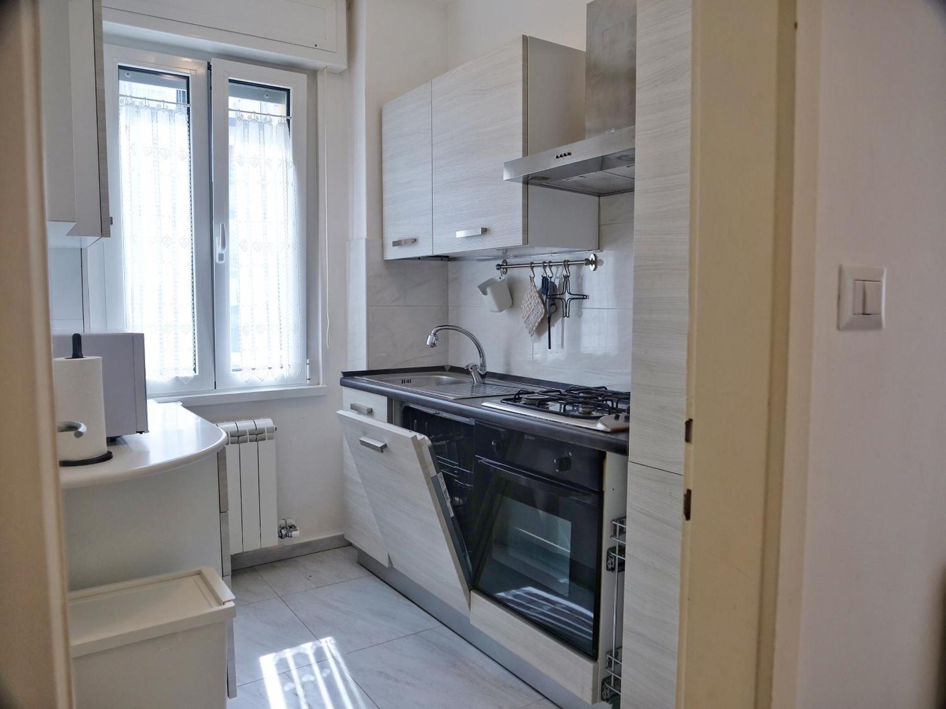 FIORE DI MARE - Delizioso bilocale con posto auto vicino al porto