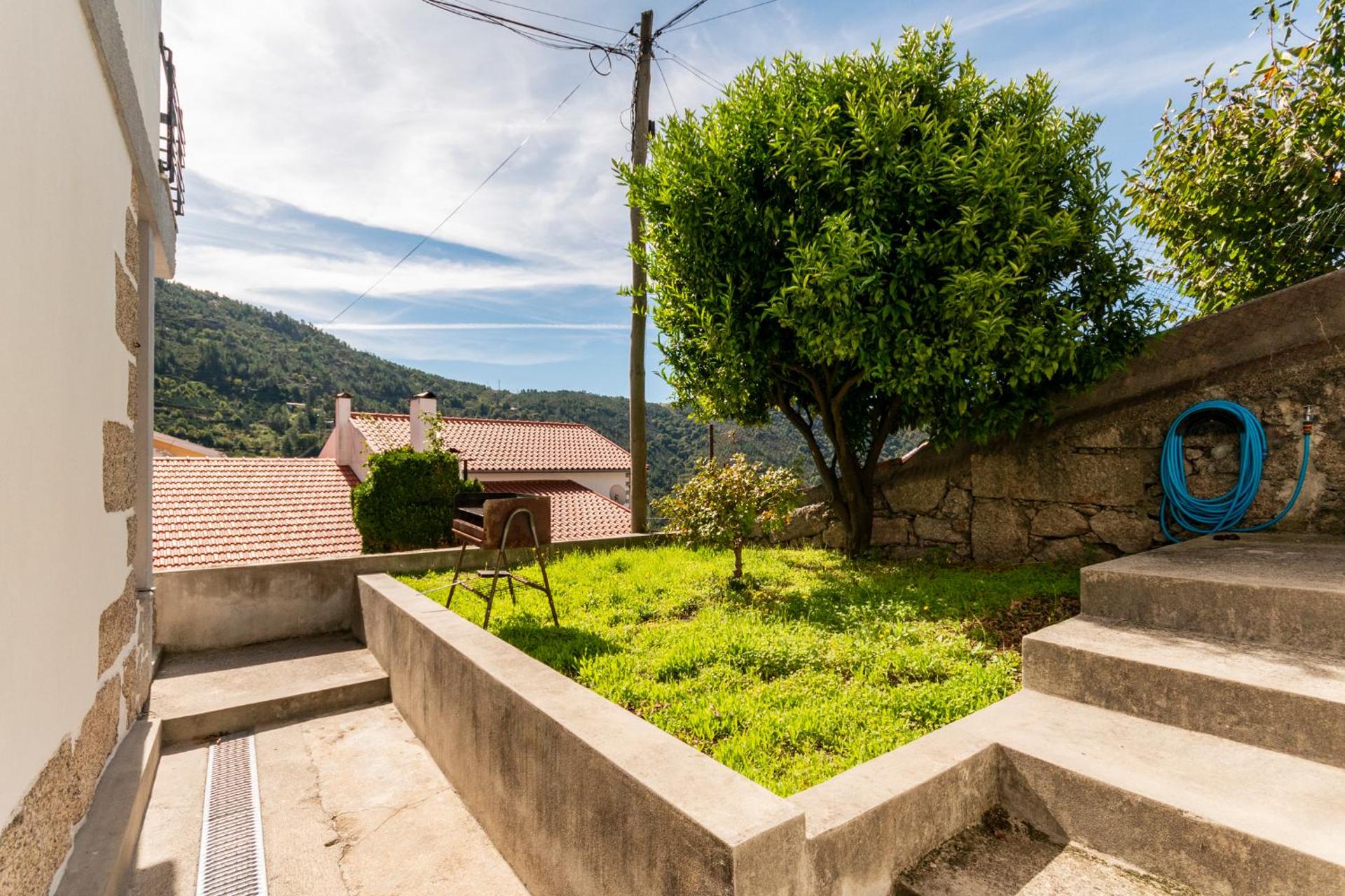 Casa dos Mouros - 2 Quartos e Cozinha - Serra da Estrela - Loriga