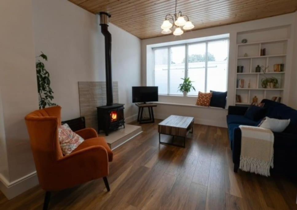 4 Connaught Street Birr