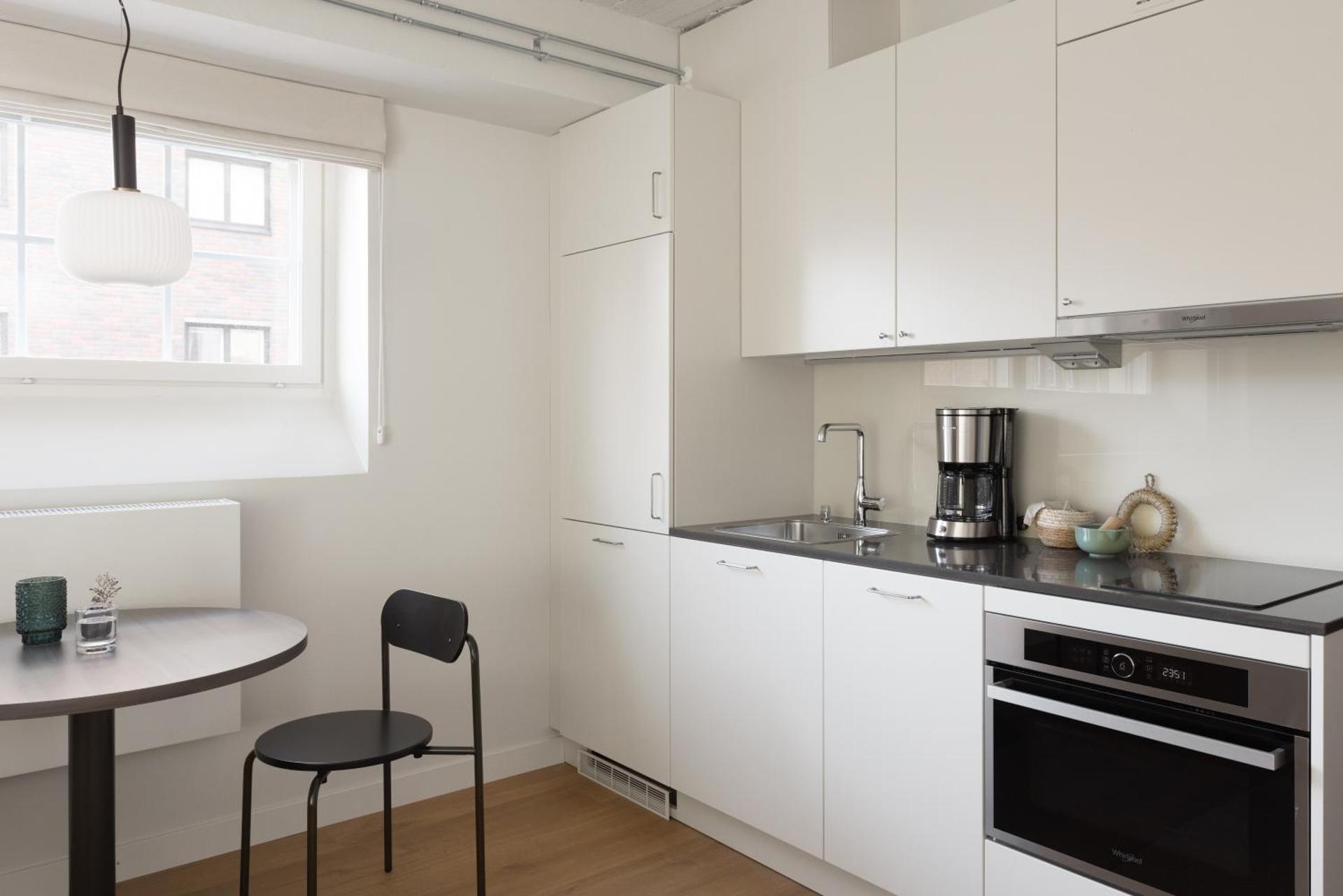 Medium-studio upper floor