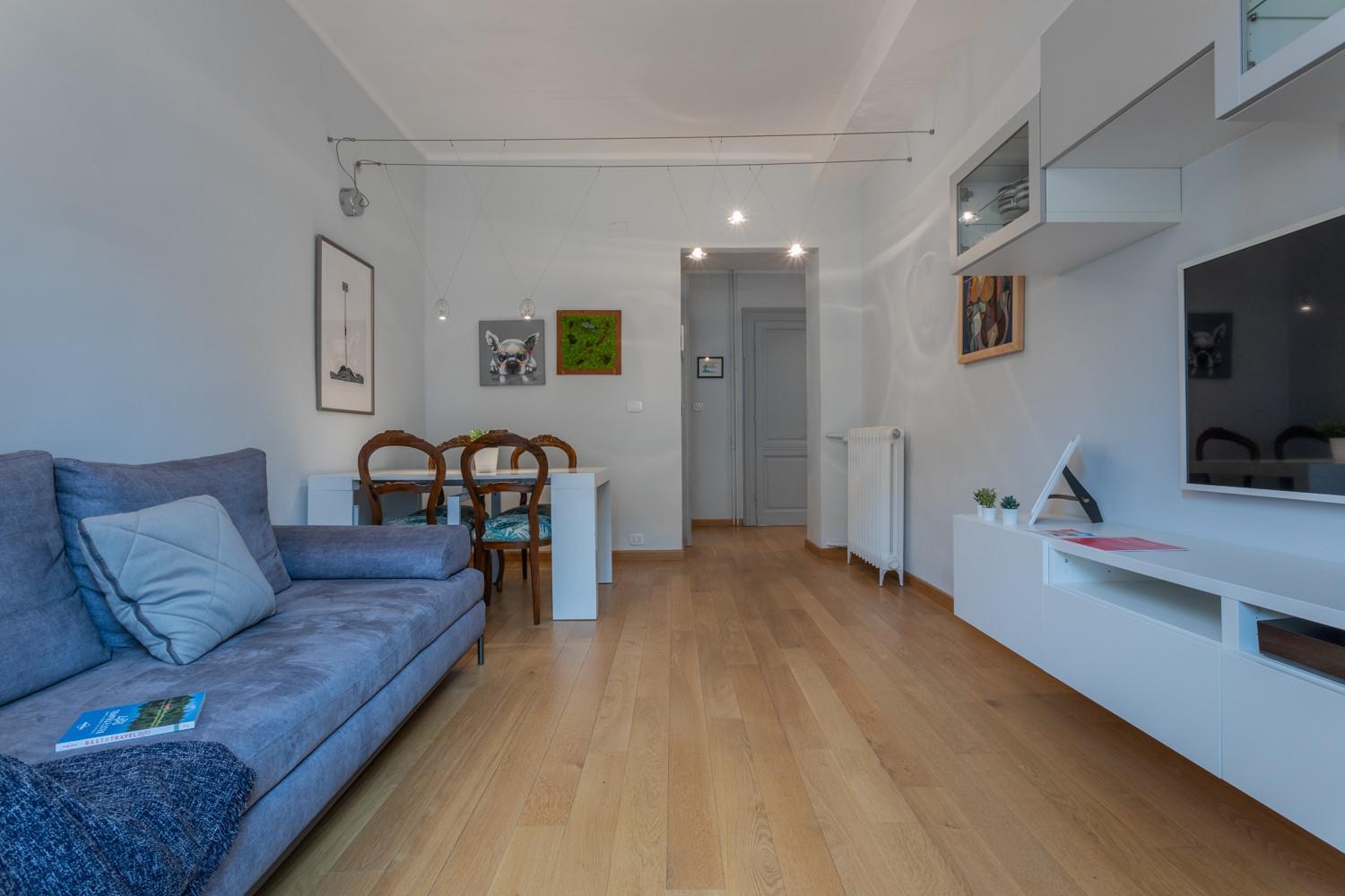 Communal lounge/ TV room