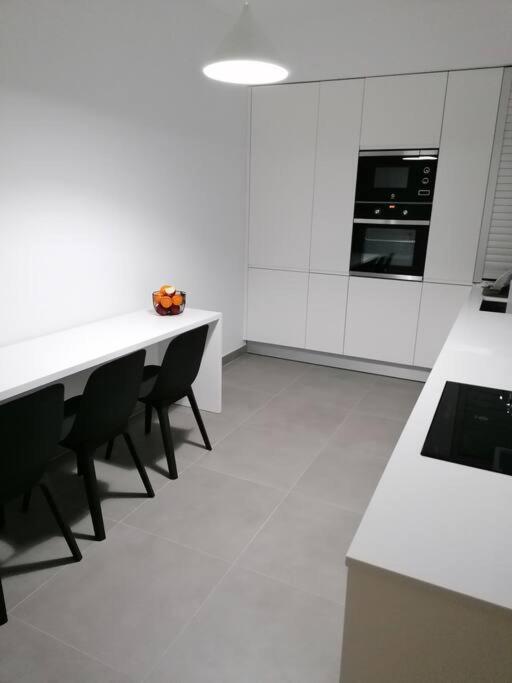 Apartamento minimalista Centenário