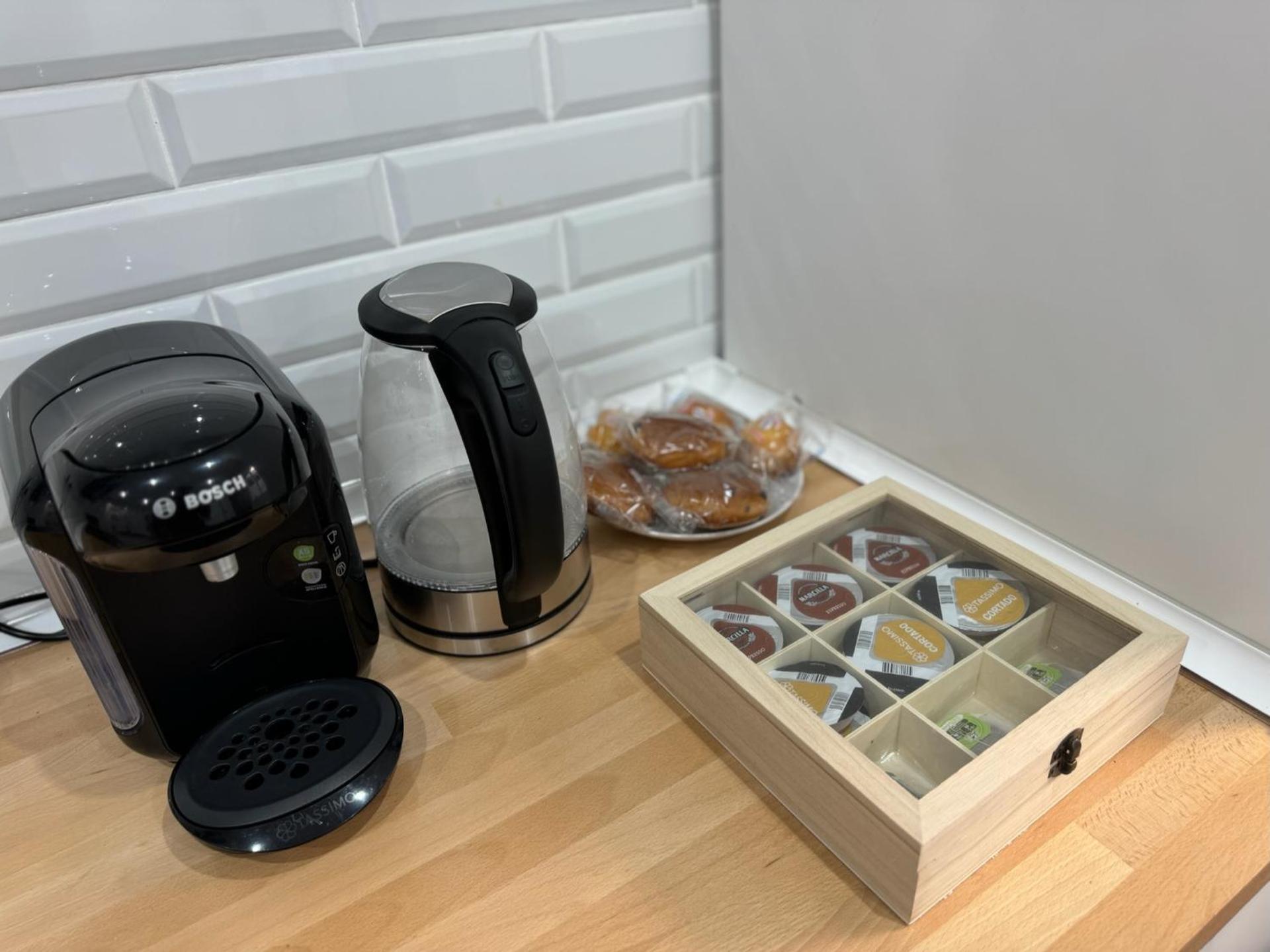 Coffee/tea facilities