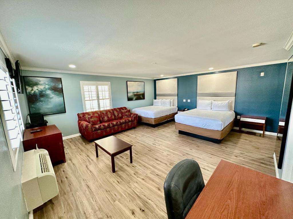 Executive Inn & Suites Magnolia