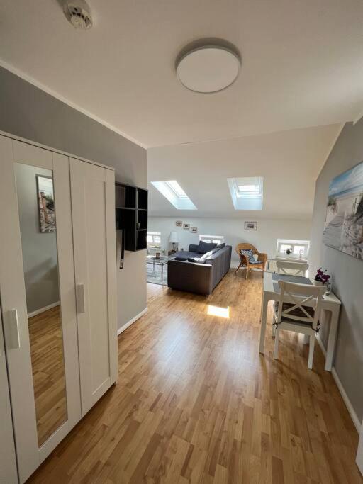 Schöne helle DG Wohnung in der Altstadt Schwerin