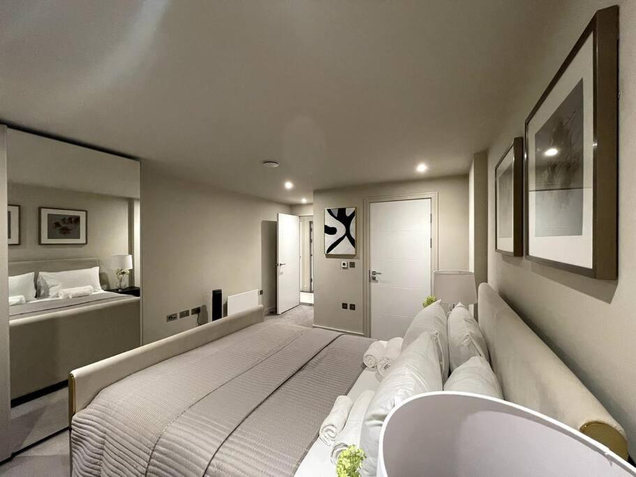 2BR Urban Vista Retreat CHCL F7