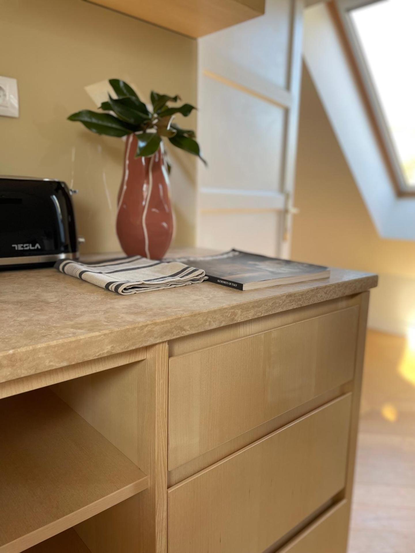 FRIDA Apartman, Exkluzív várpanorámával, a belváros szívében, ingyenes parkolással