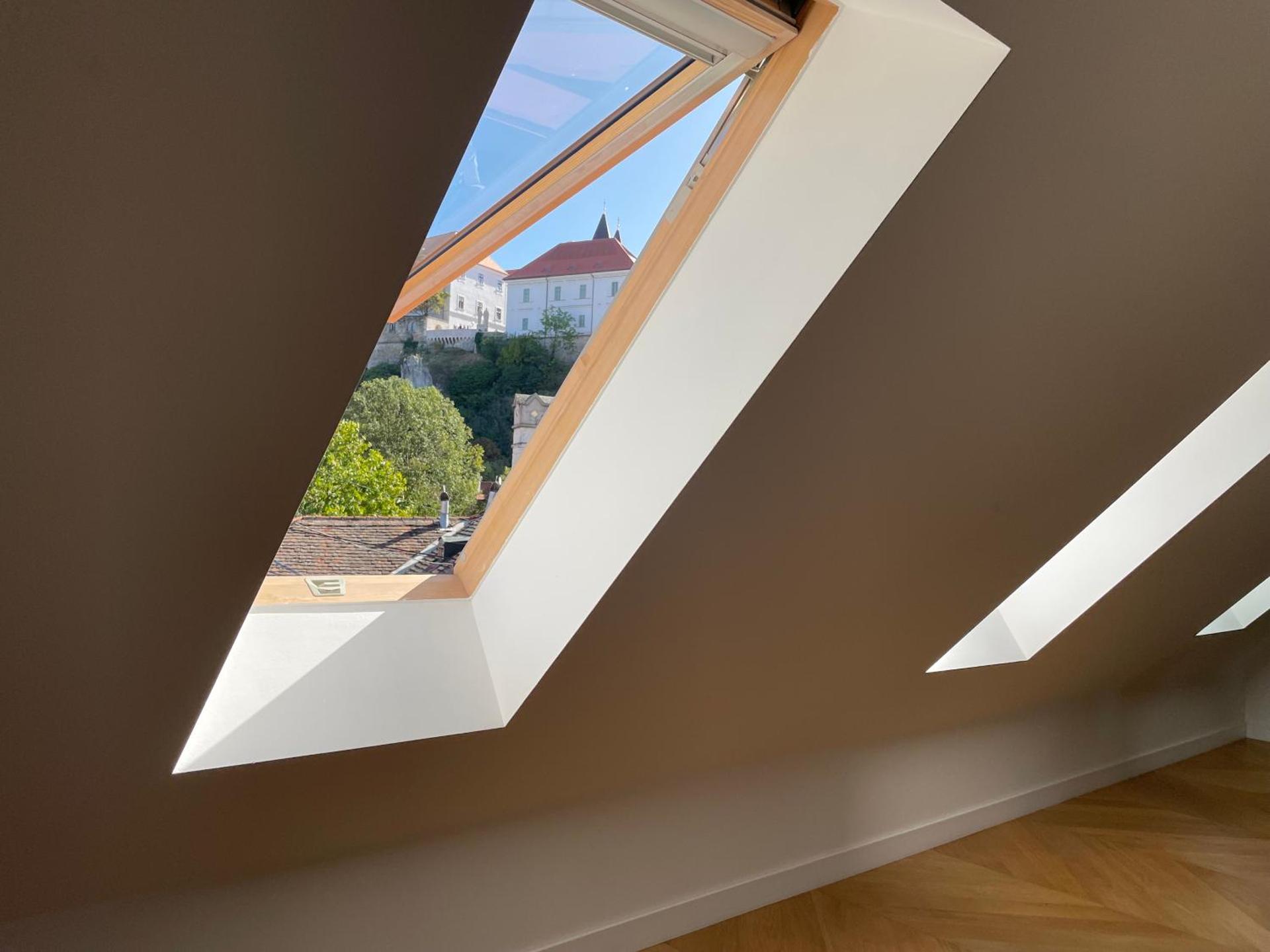 FRIDA Apartman, Exkluzív várpanorámával, a belváros szívében, ingyenes parkolással