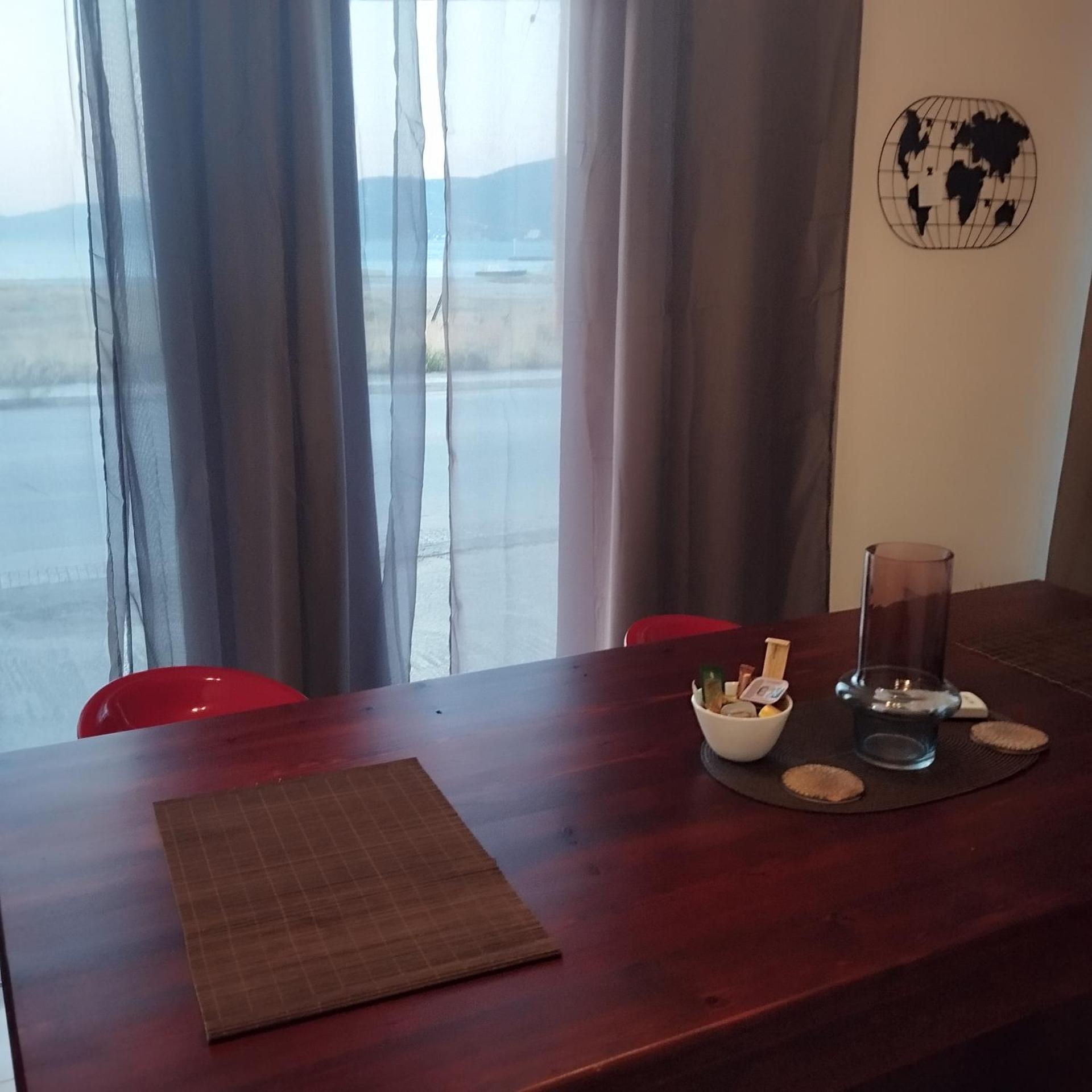 STUDIOS POSEIDONIA apartments 50 & 70 sqm with sea view