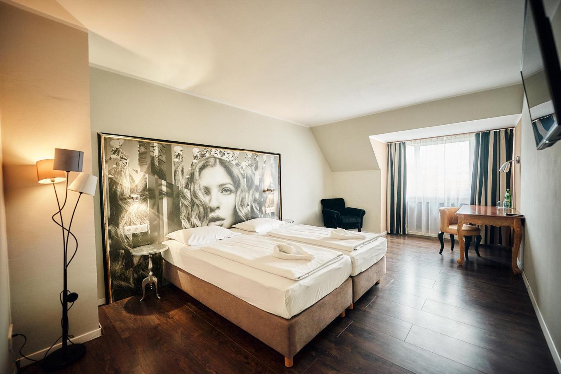 Photo of the whole room