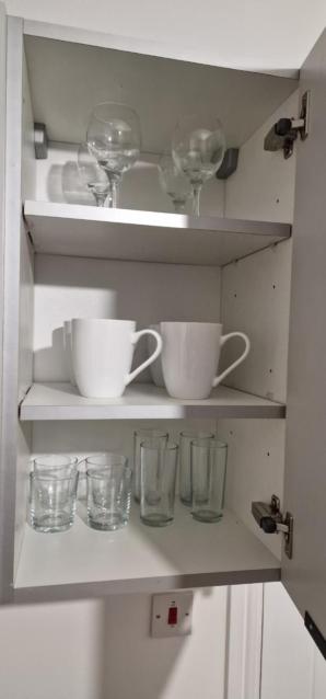 Cosy Fresh New Refurbished House