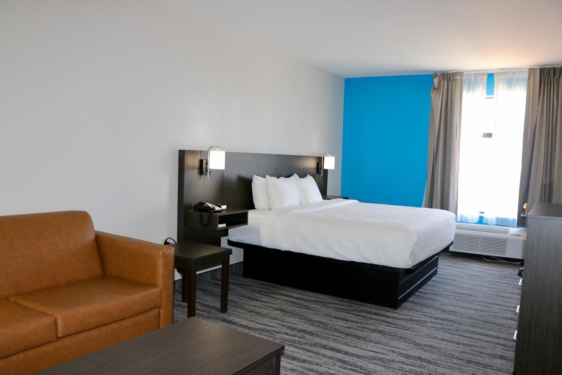 Quality Inn & Suites Buda