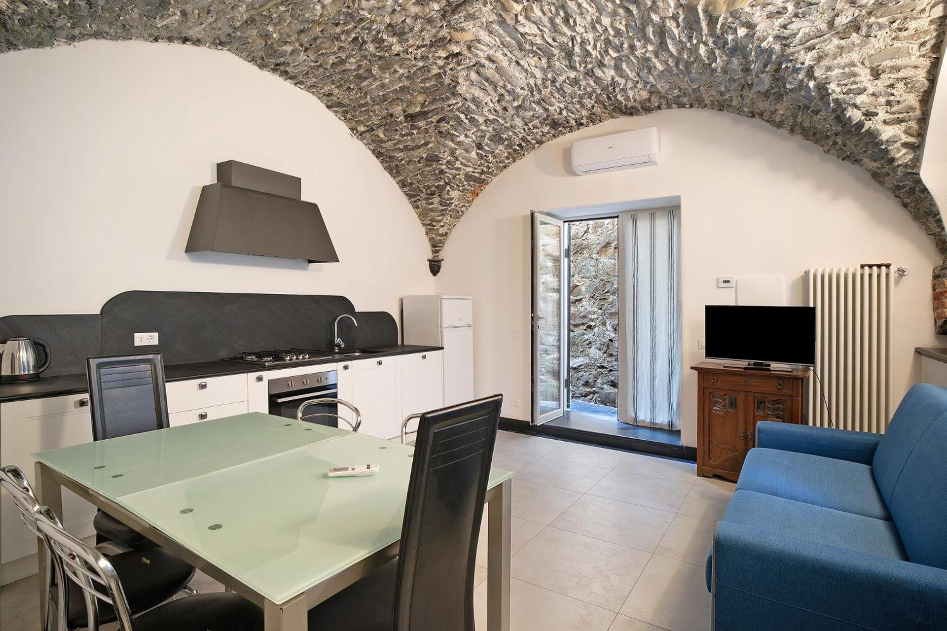 Dipinti, borgo dei pescatori