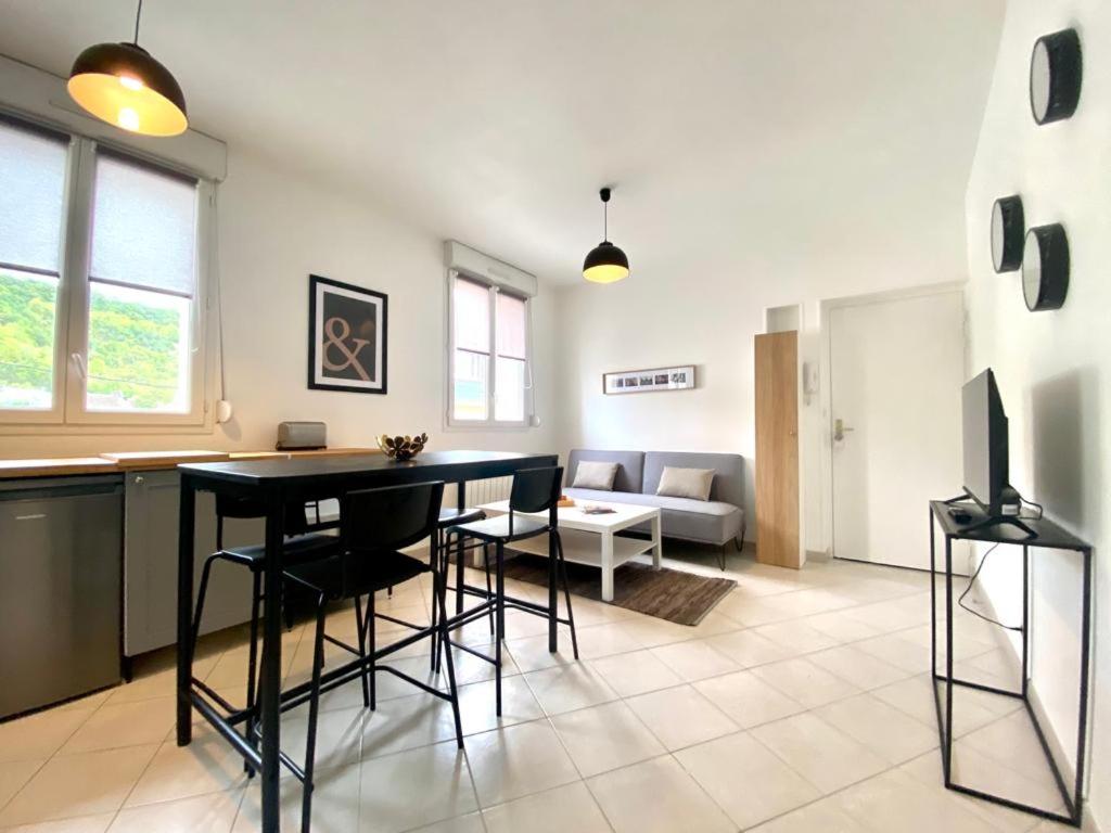 La Perle Noire - Vernon Giverny