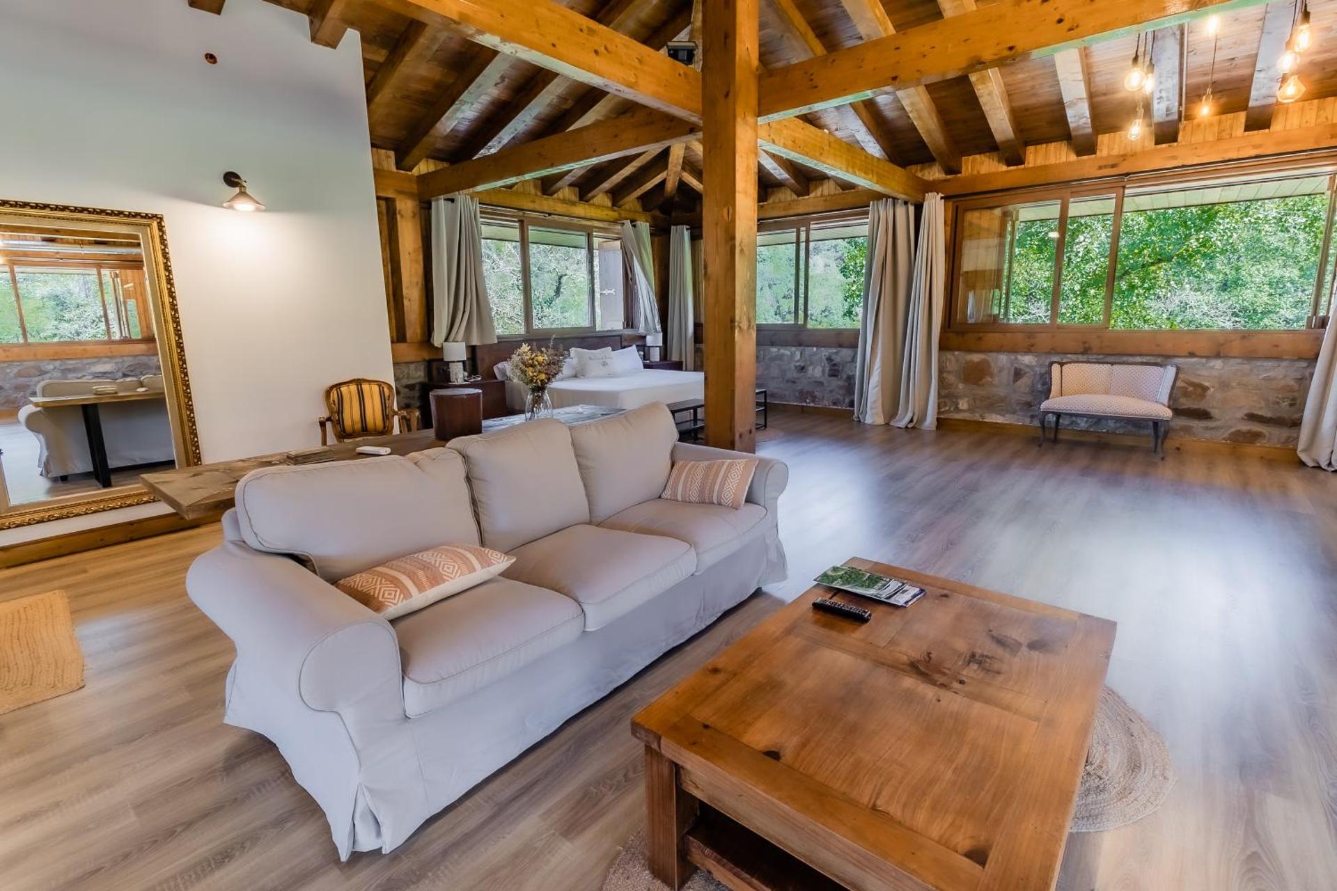 Photo of the whole room