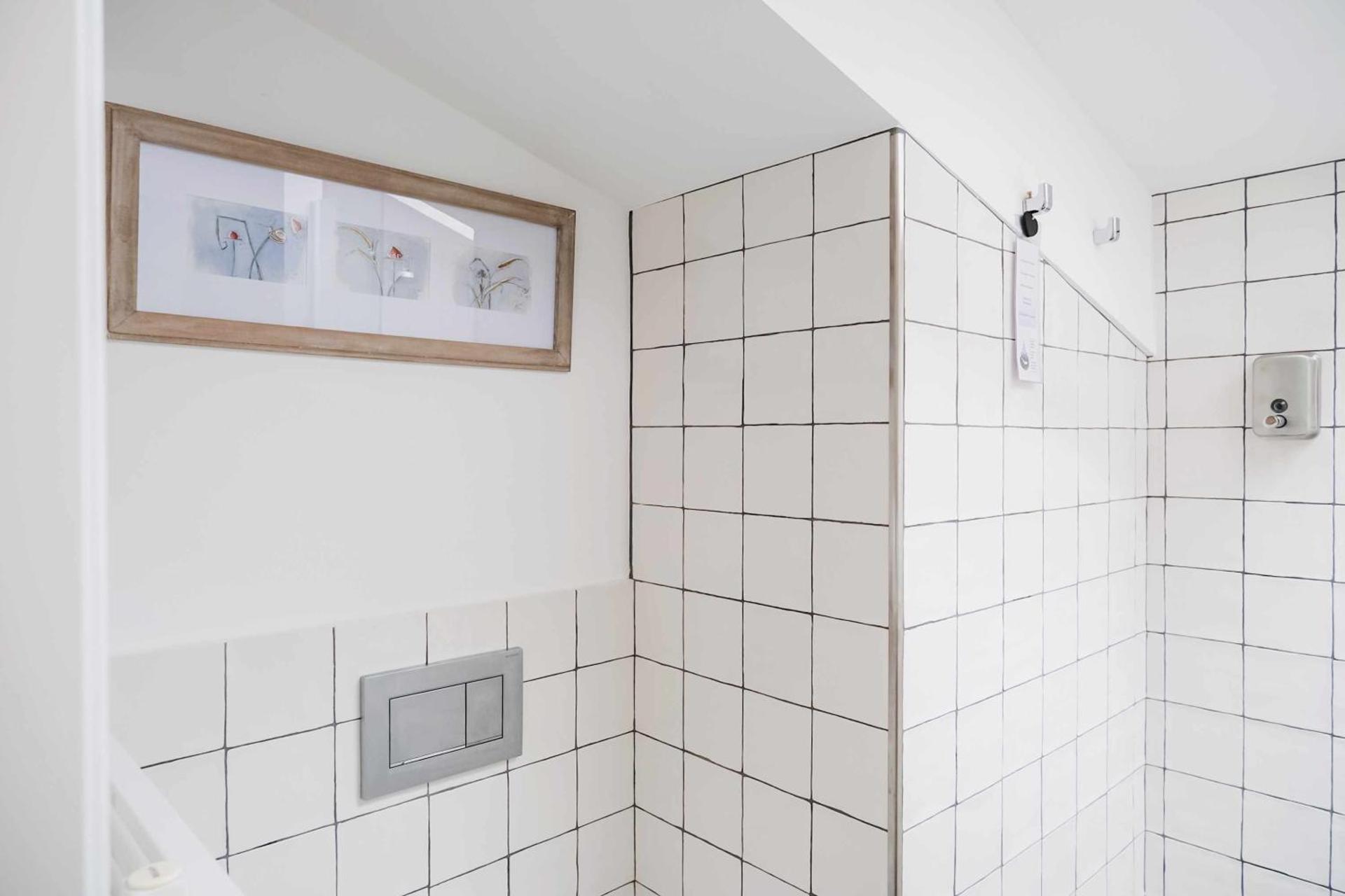 El Call, Àtic con vistas al puente de Besalú