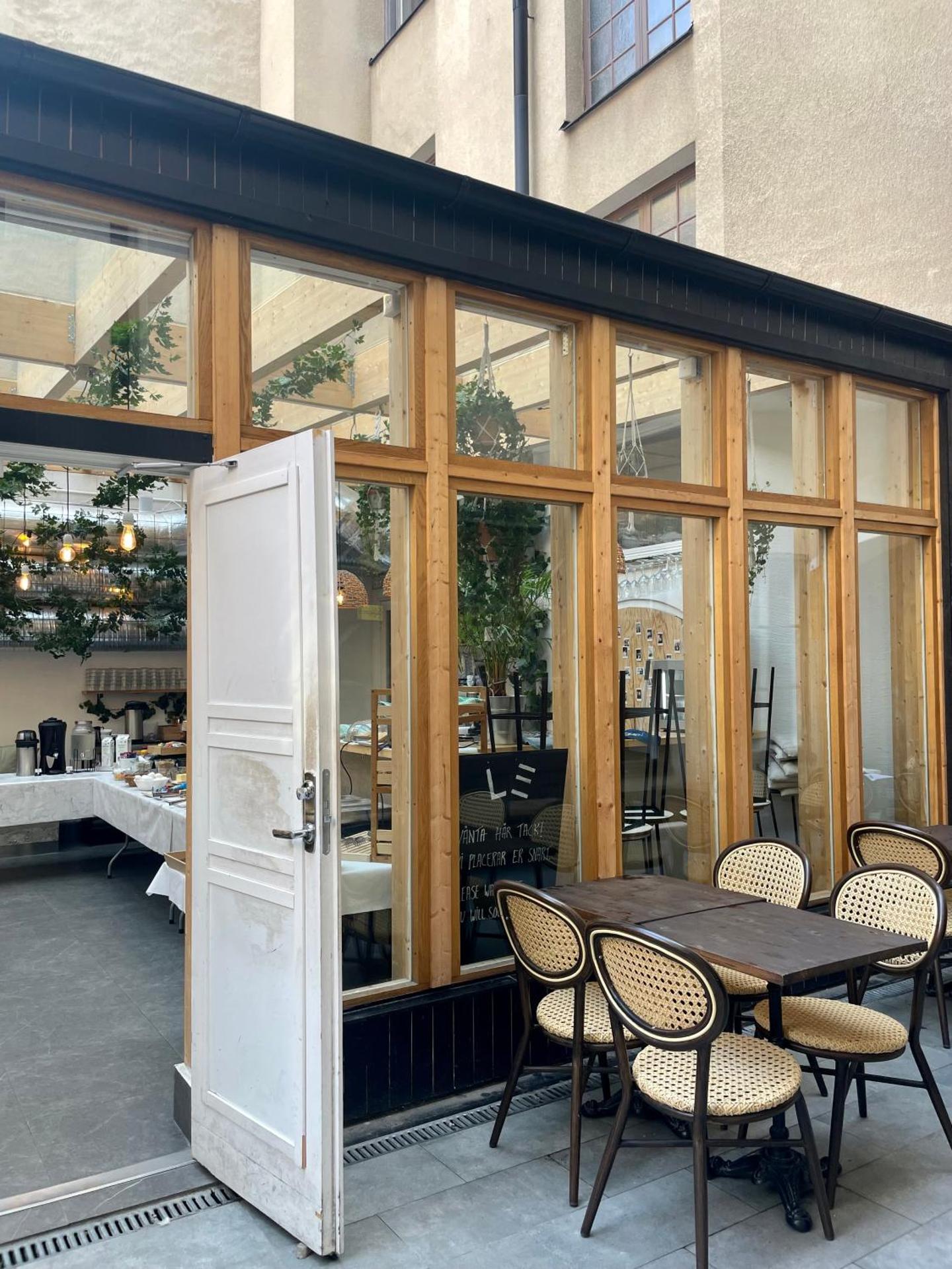 Restaurant/places to eat