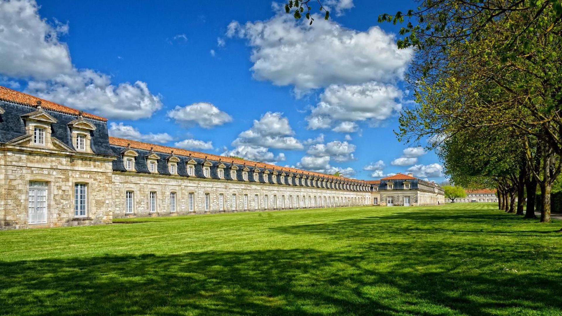 Maison chaleureuse avec terrasse privative proche de la gare et du centre-ville