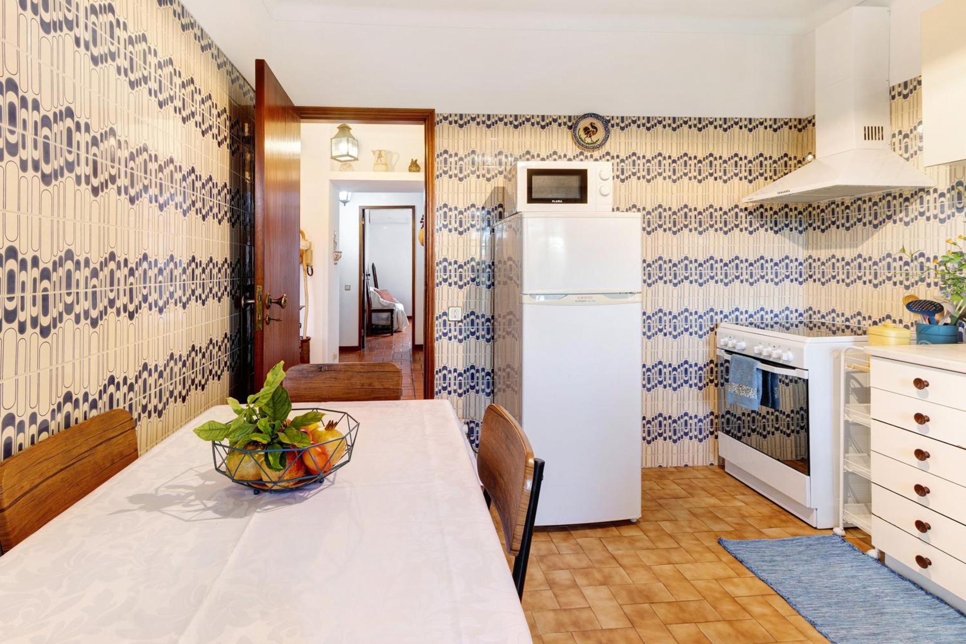 Retro Beach House Moledo