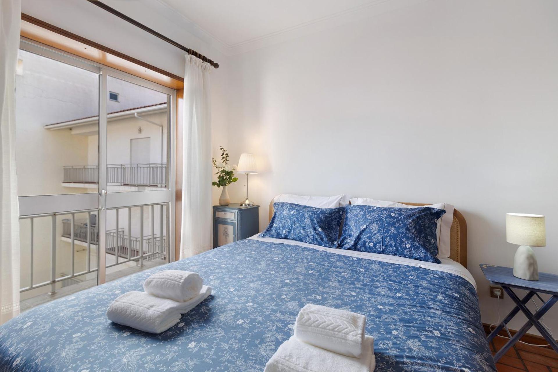 Retro Beach House Moledo