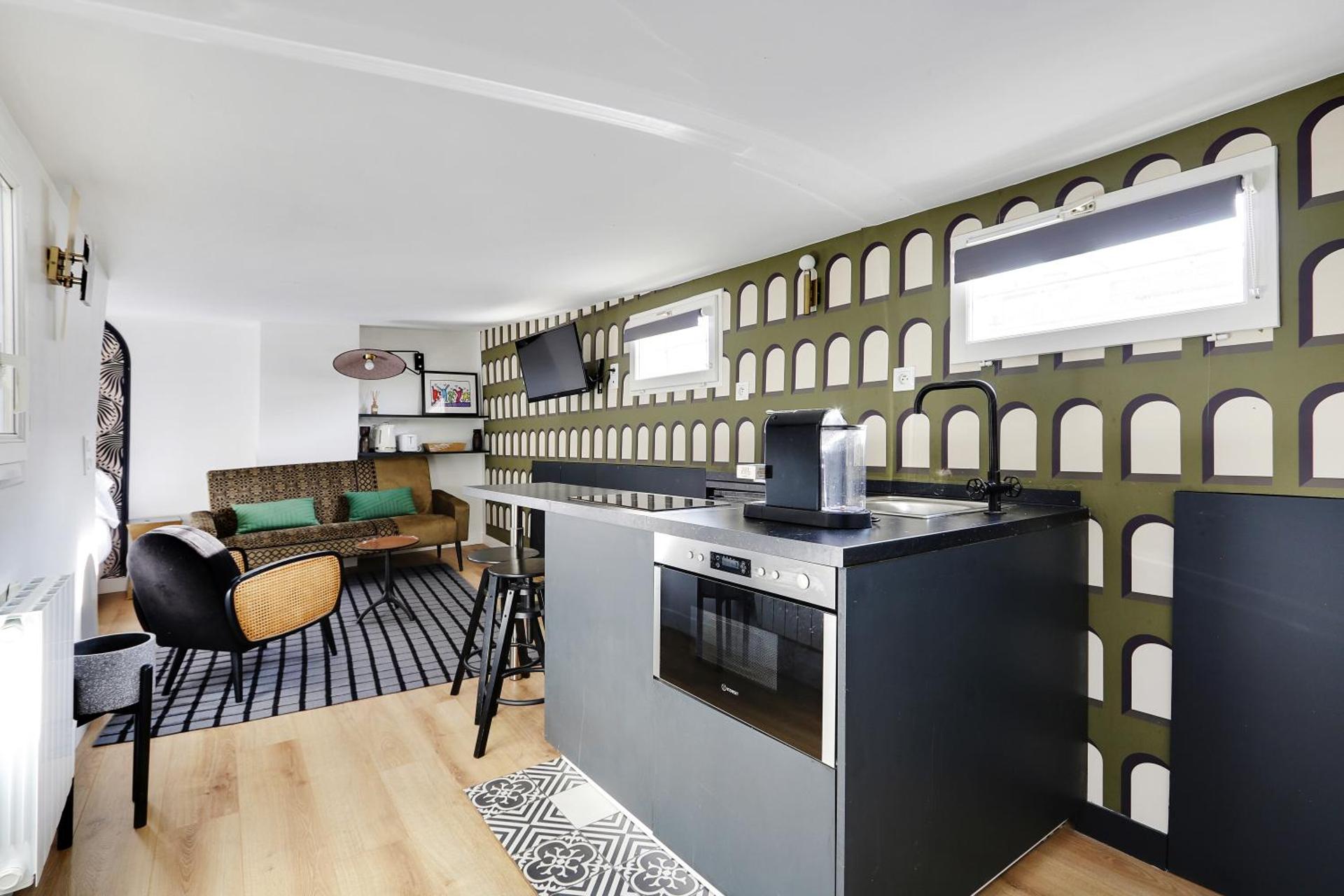 Kitchen or kitchenette