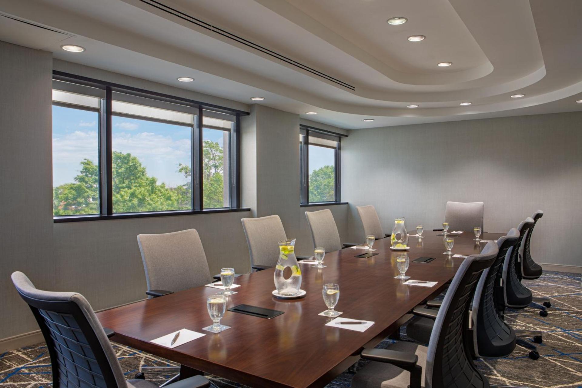 Meeting/conference room