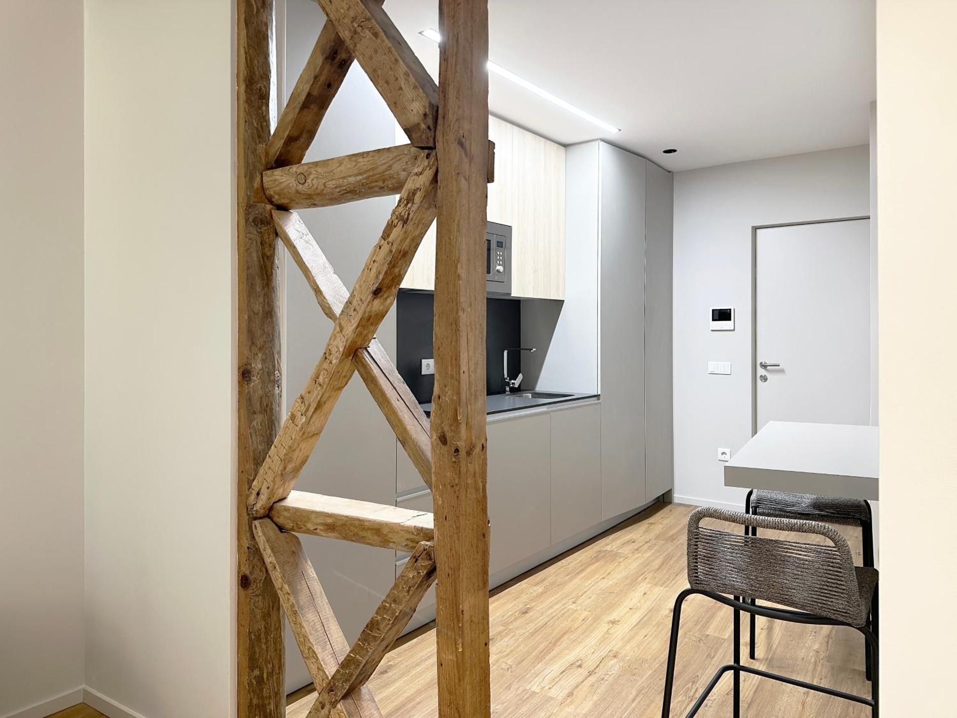 Lisbon Center History Apartment 106 Letters