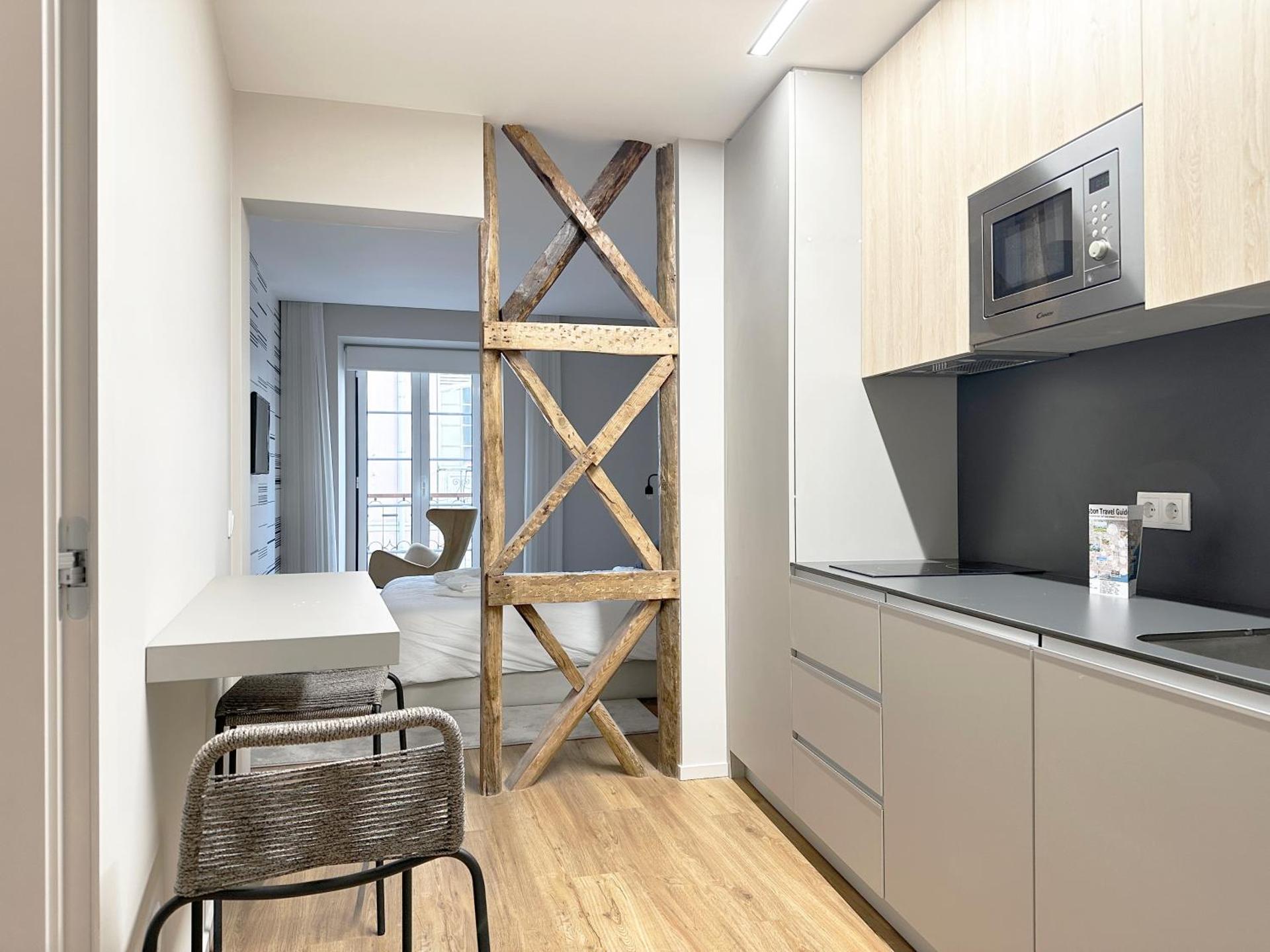 Lisbon Center History Apartment 106 Letters