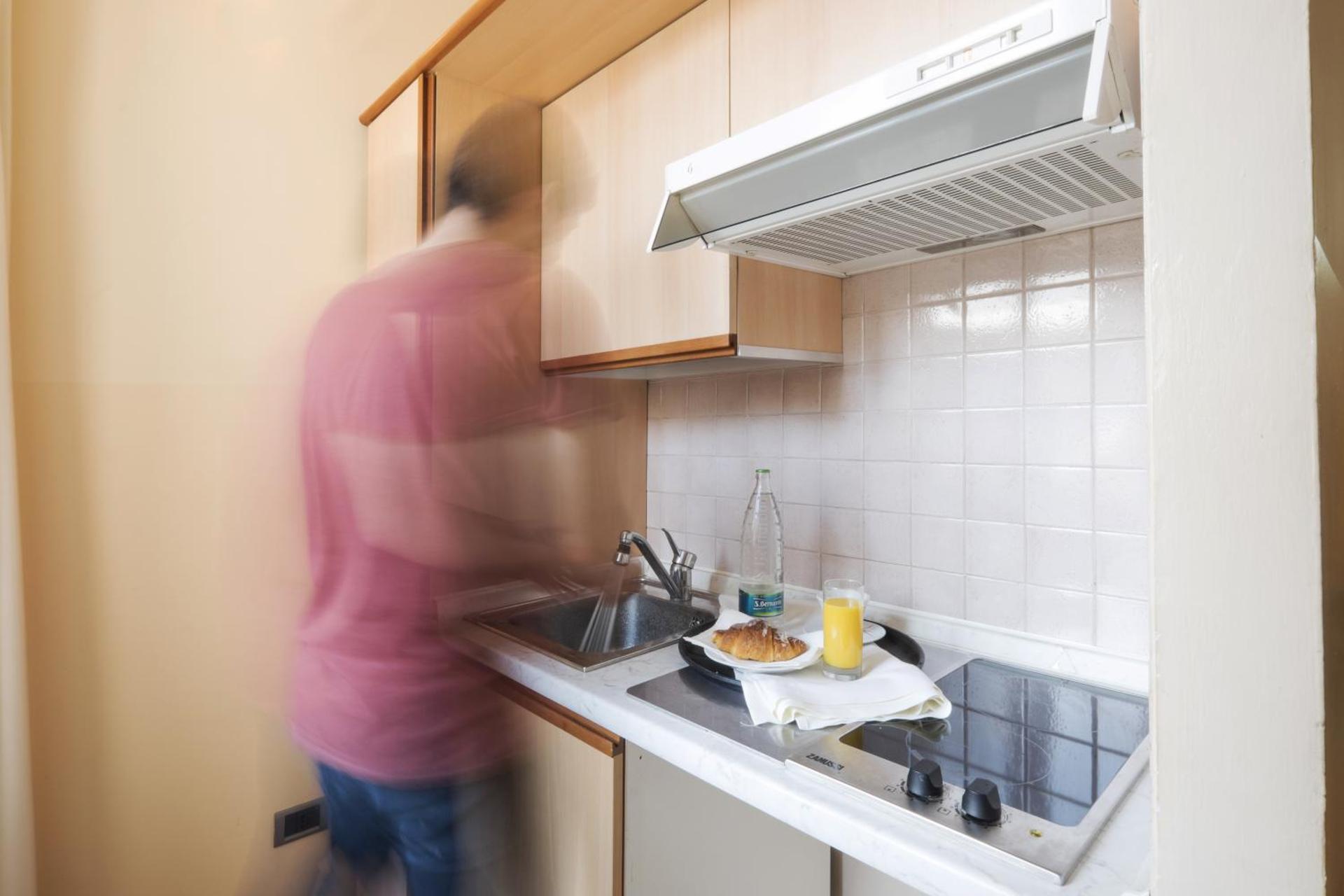 Kitchen or kitchenette