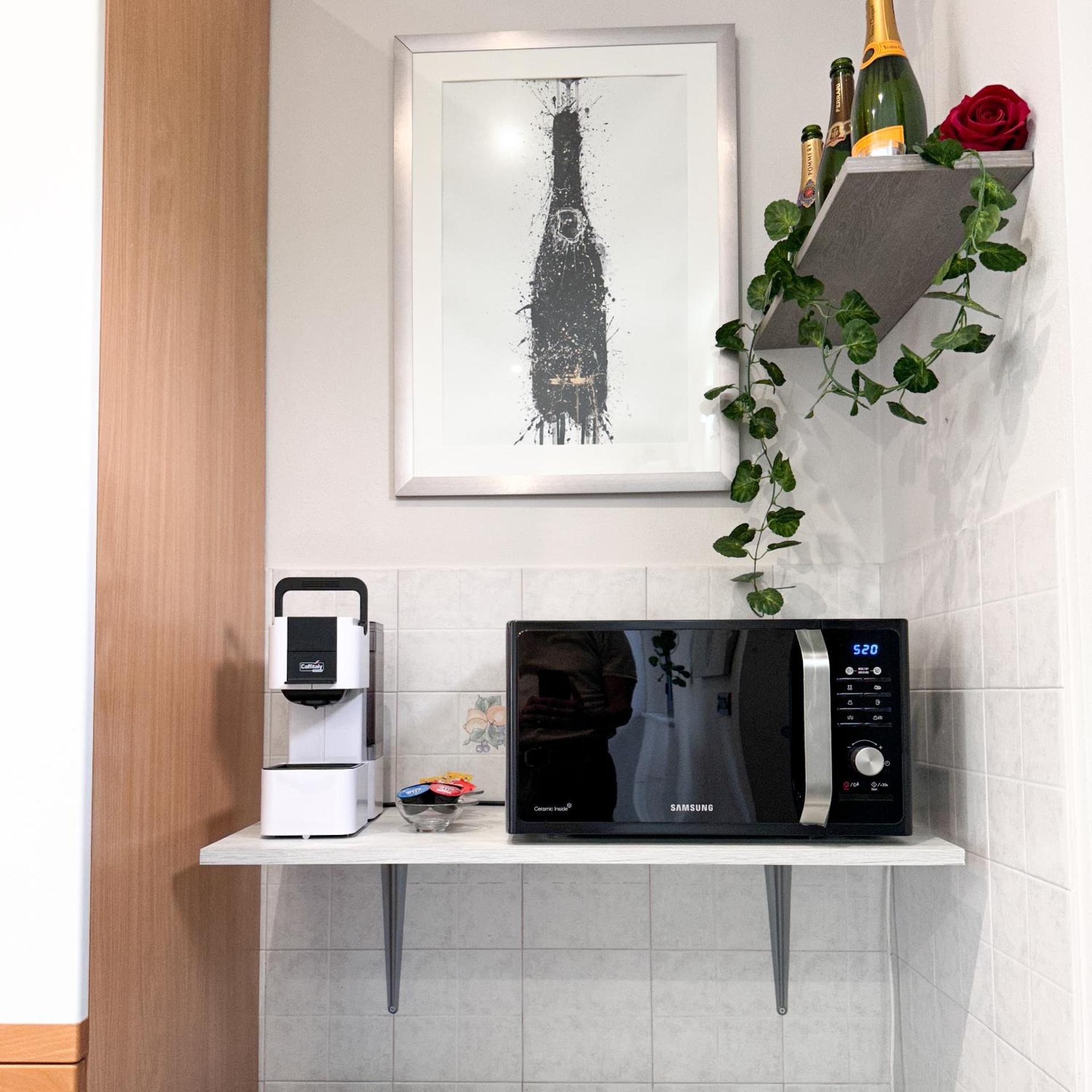 Coffee/tea facilities