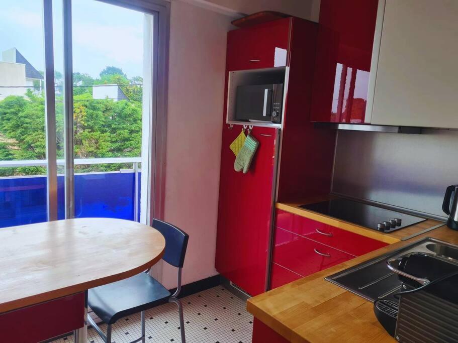 Family appartment 200 meters from the beach