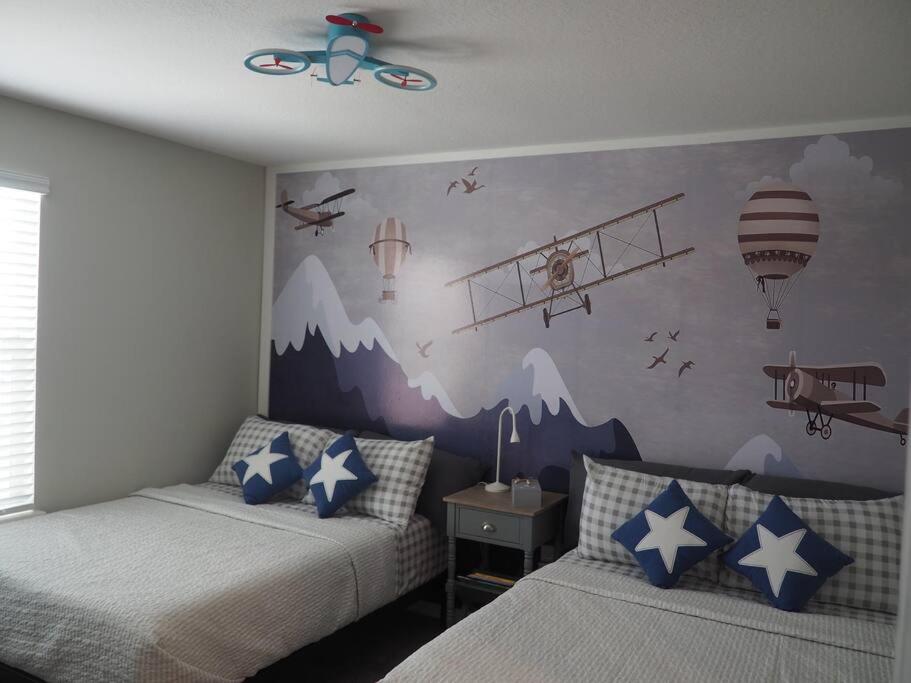 Luxurious Farm Style House