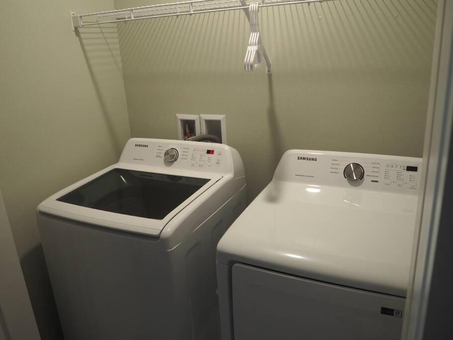 Luxurious Farm Style House