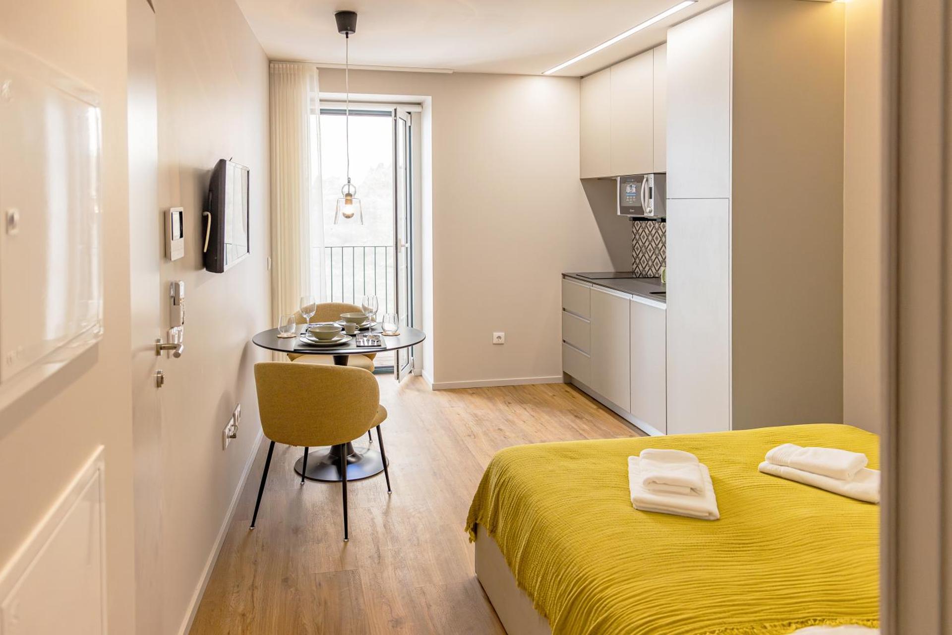 Lisbon Center History Apartment 106 Letters