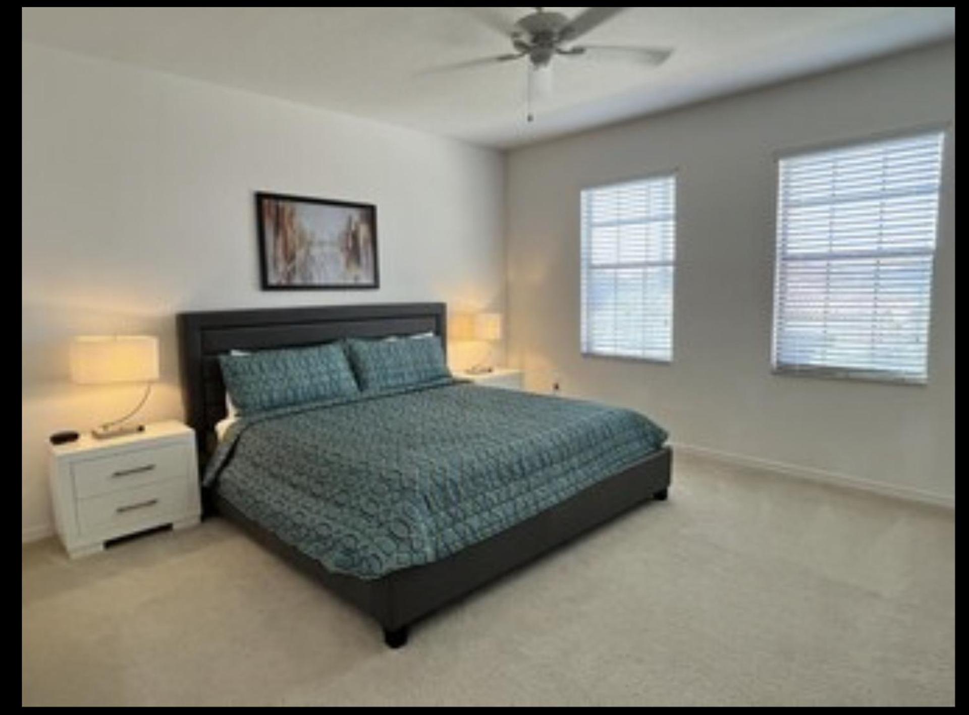 5 Bedroom House in a Golf resort community near Disney Parks & Universal Studios