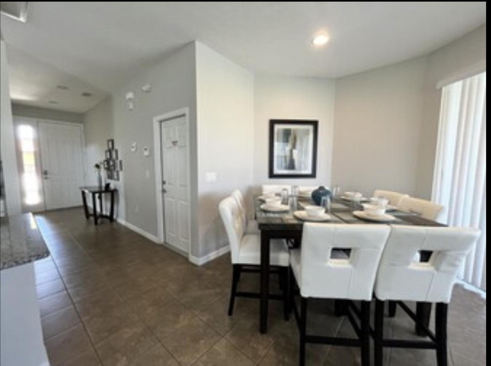 5 Bedroom House in a Golf resort community near Disney Parks & Universal Studios